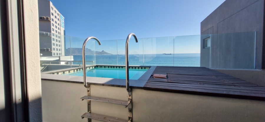  Bedroom Property for Sale in Bloubergstrand Western Cape
